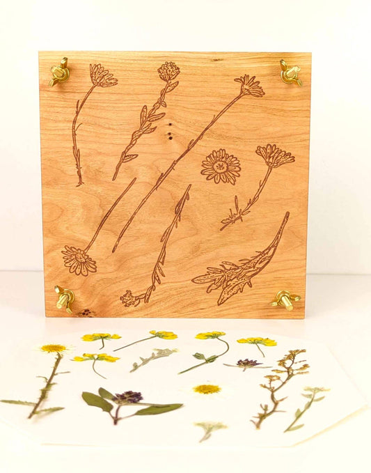 Hardwood Flower Press With Floral Design | 7"x7"