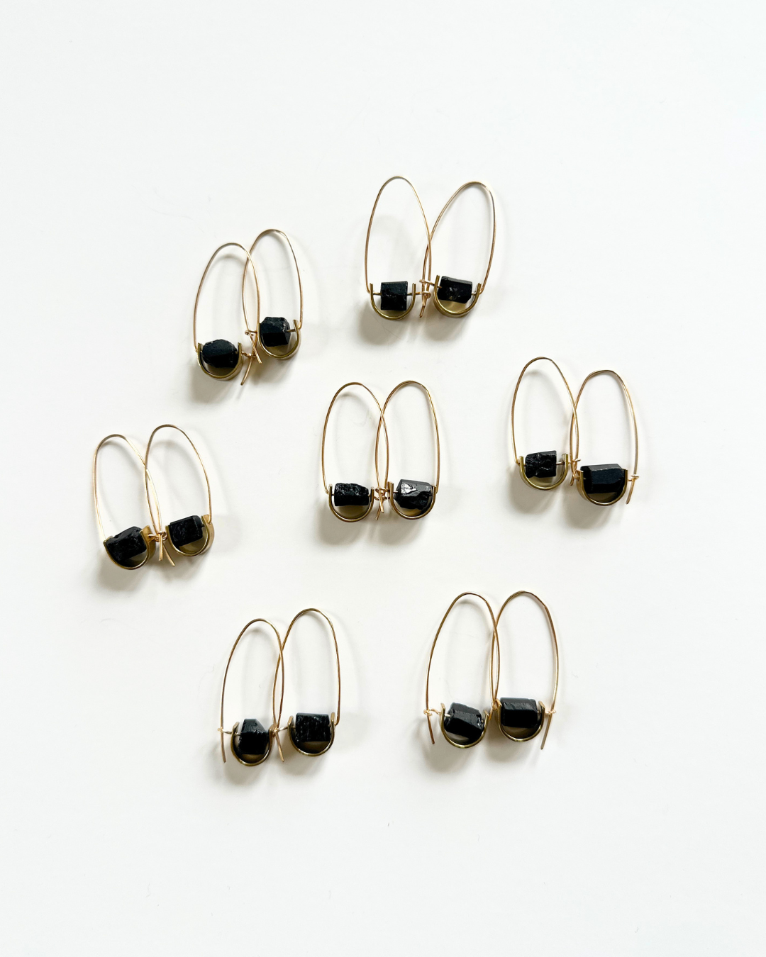 Belen Minimalist Gemstone Earring - Black Tourmaline