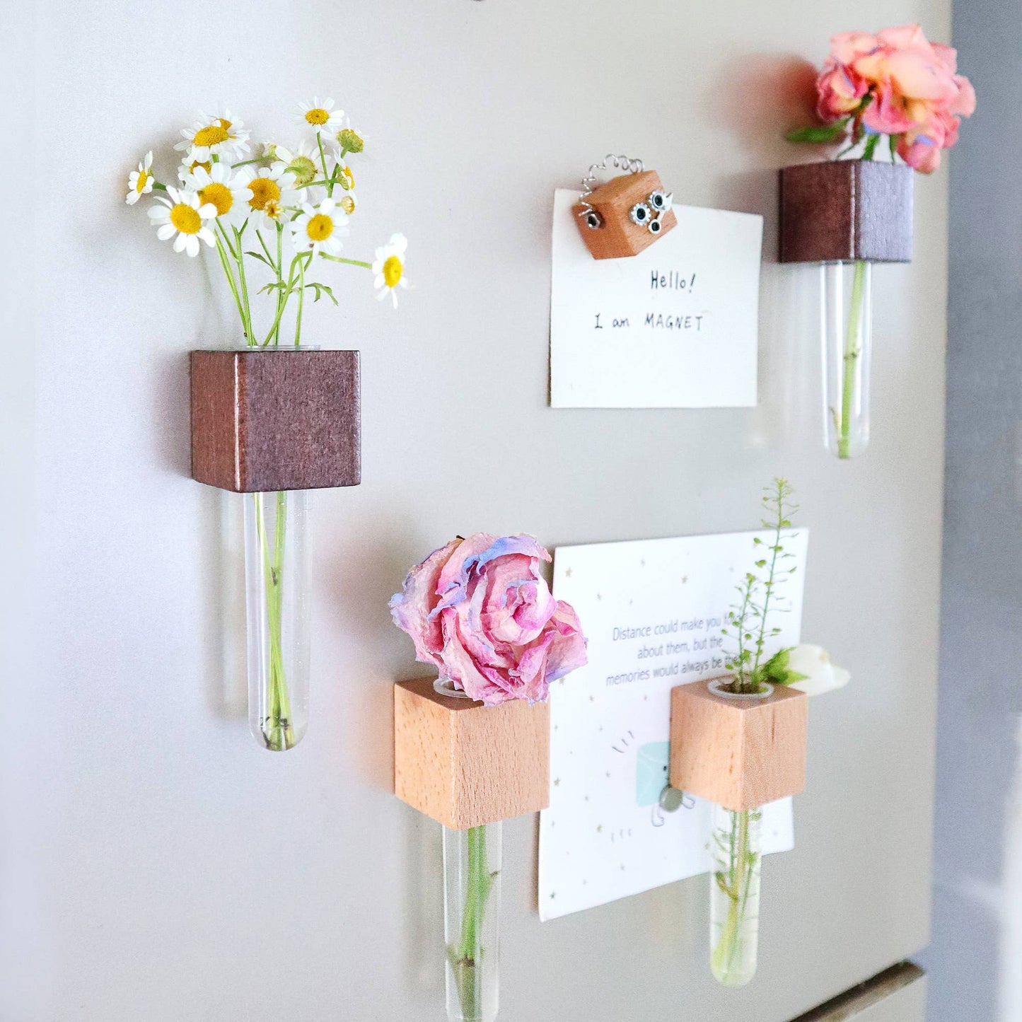 Mini Vase Magnet