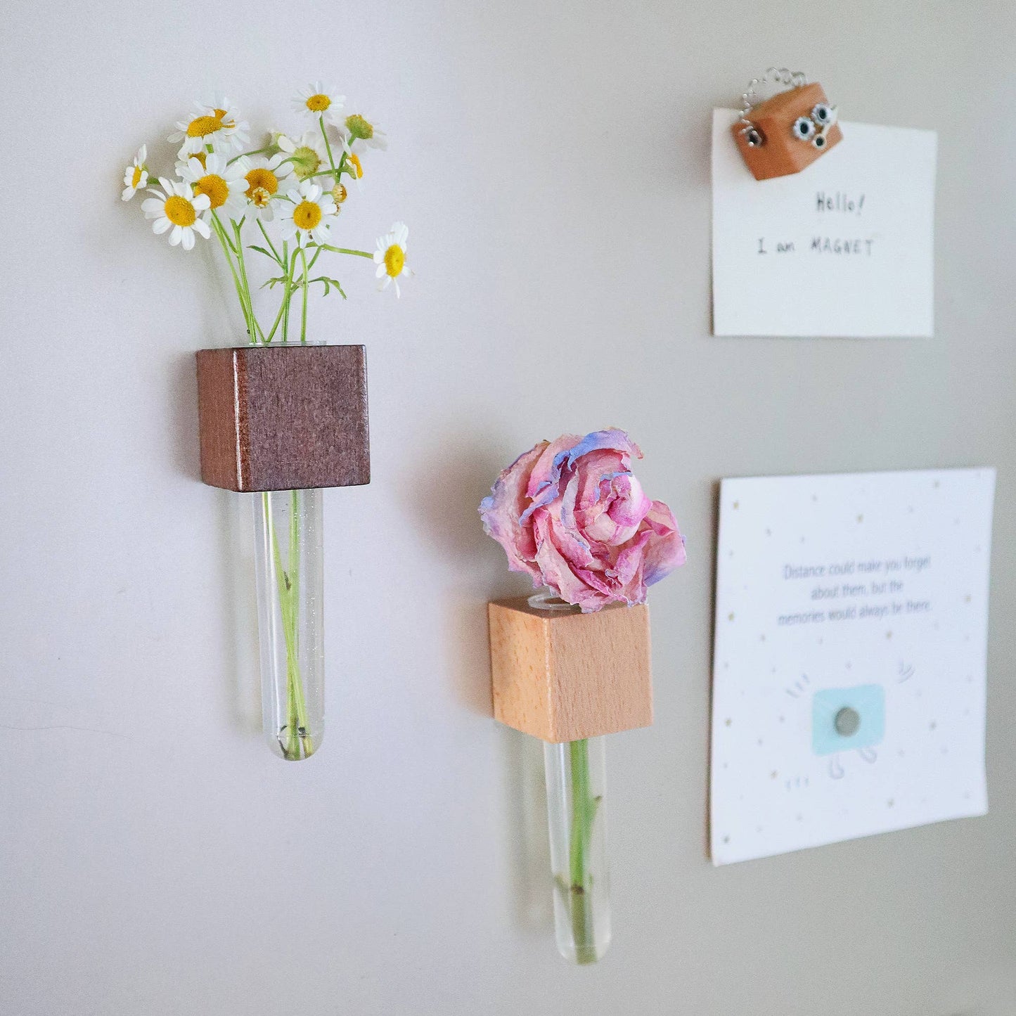 Mini Vase Magnet
