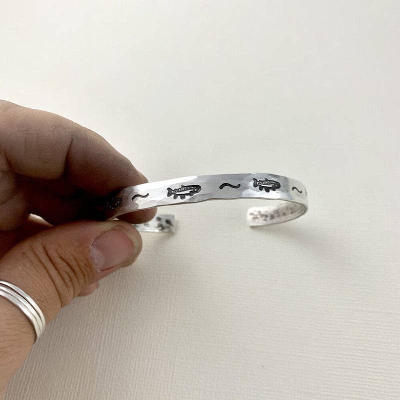 Feeesh Cuff